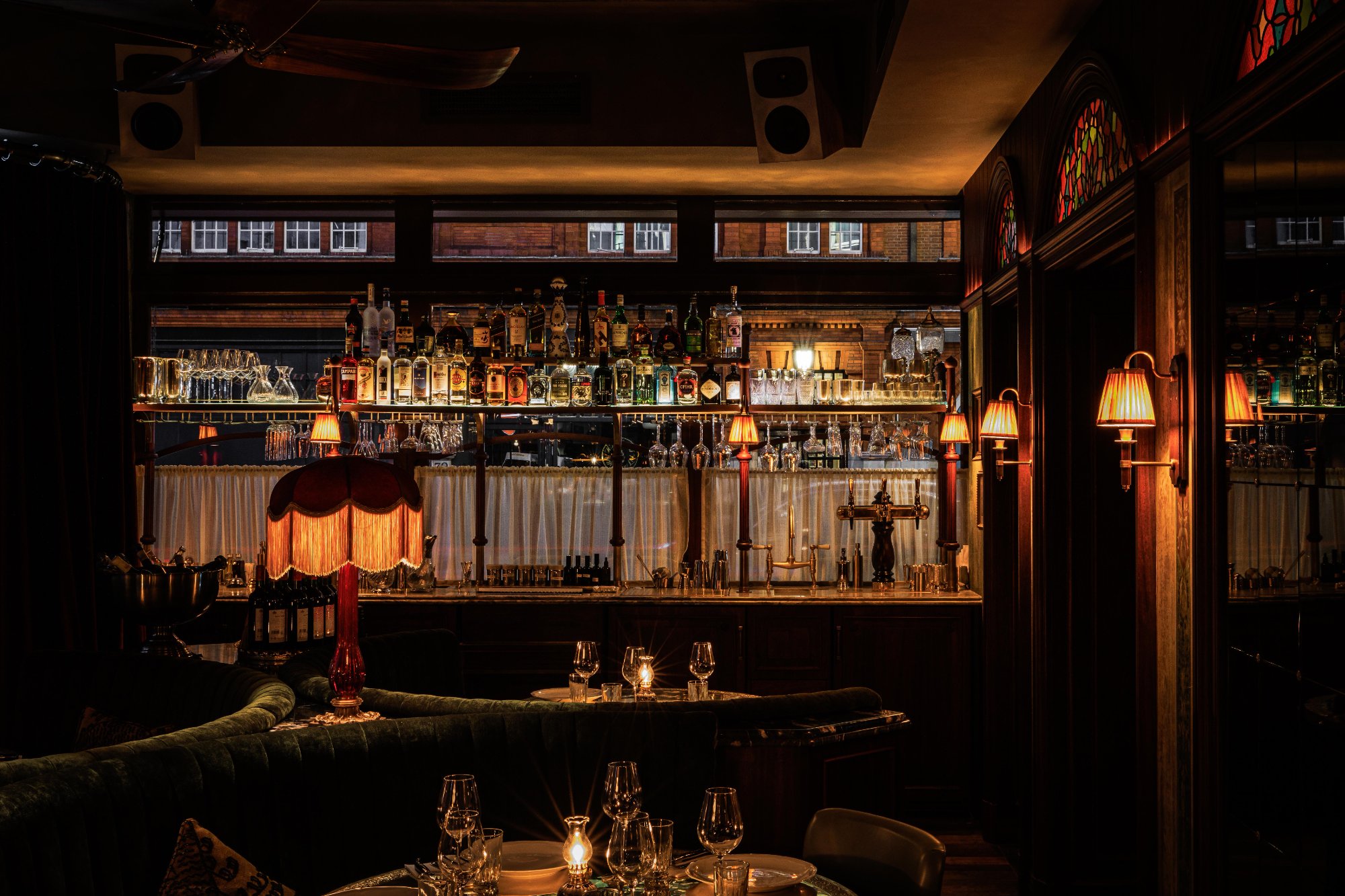 Berenjak bar