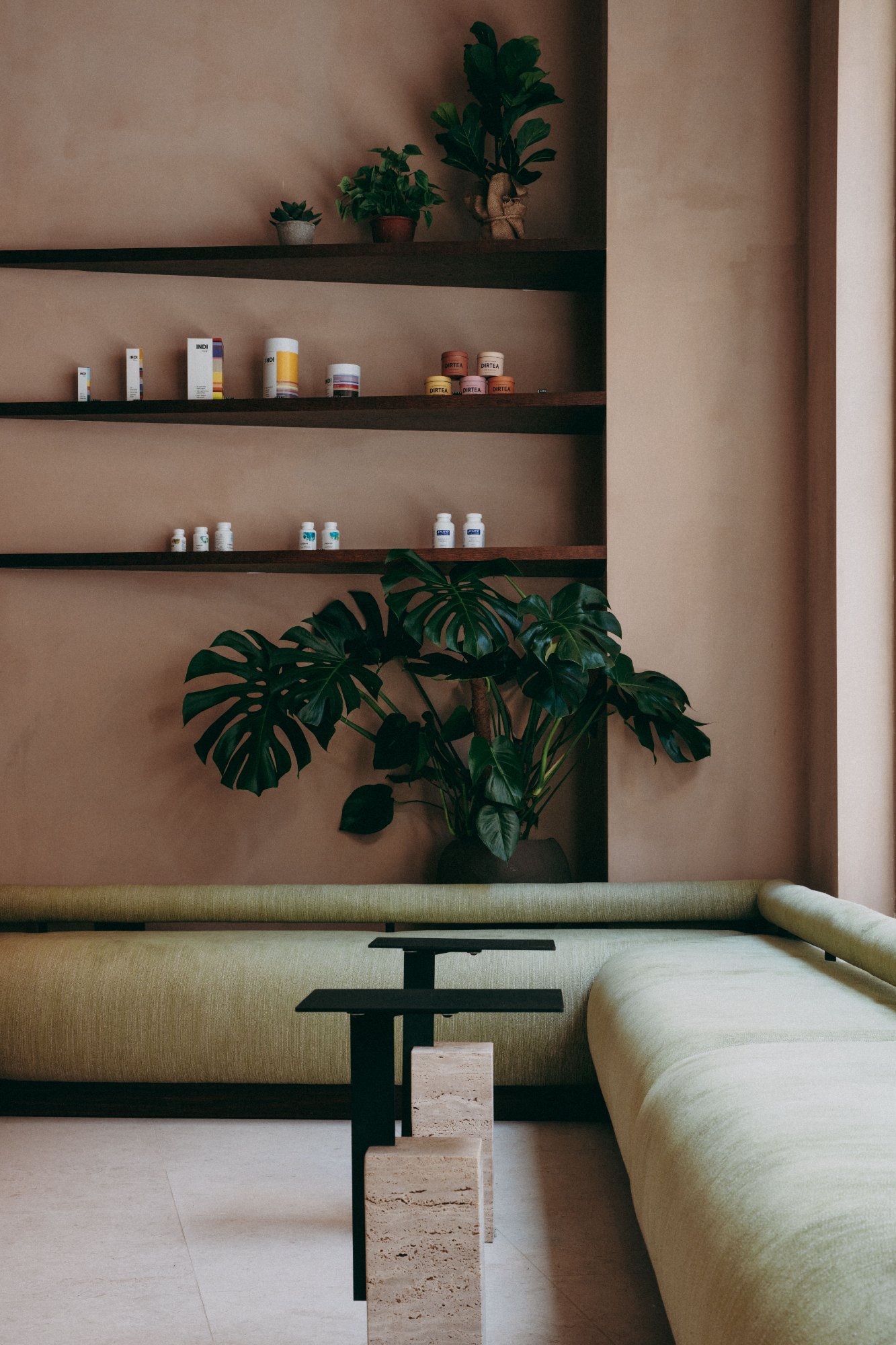 Rebase lounge