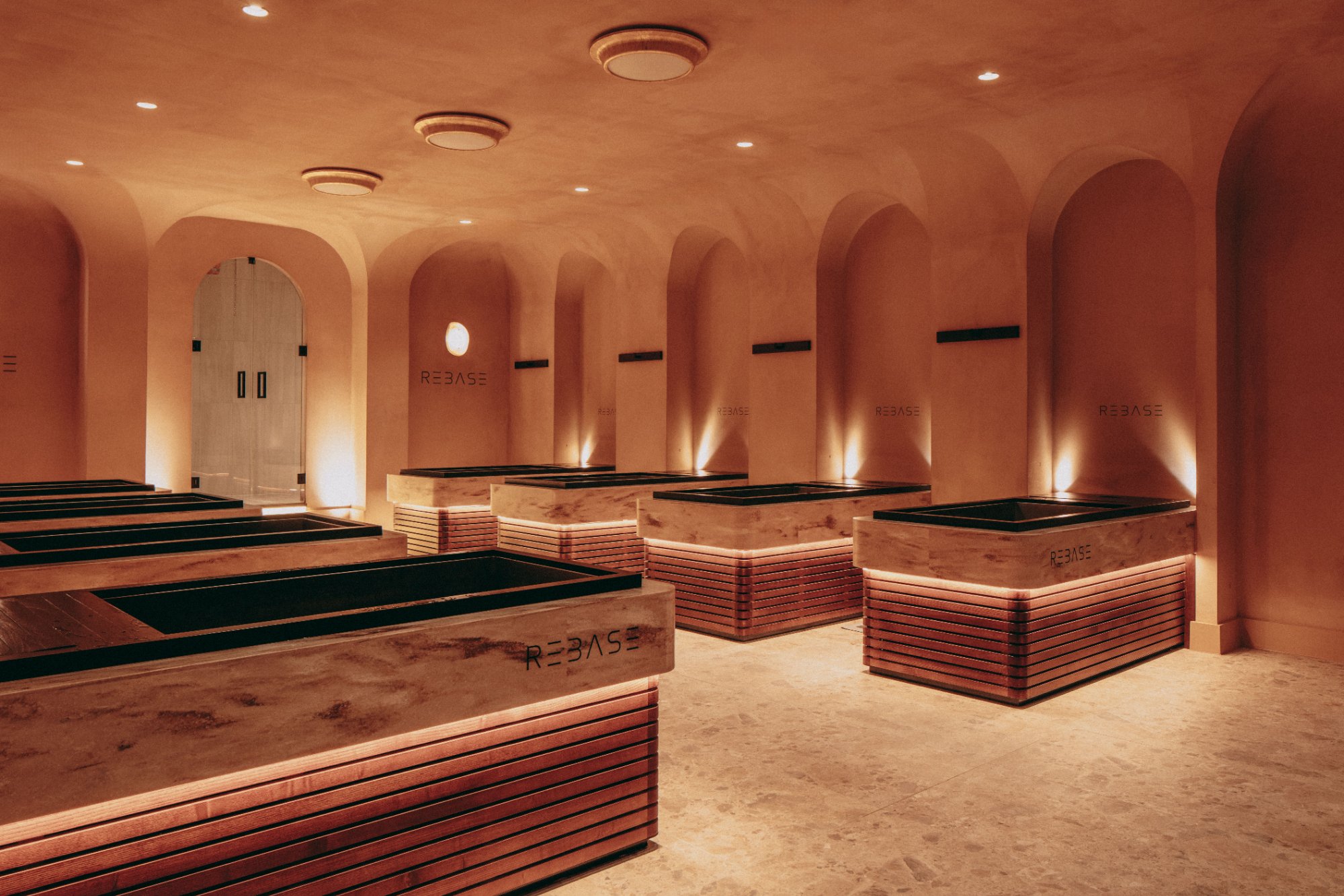 Rebase cold baths